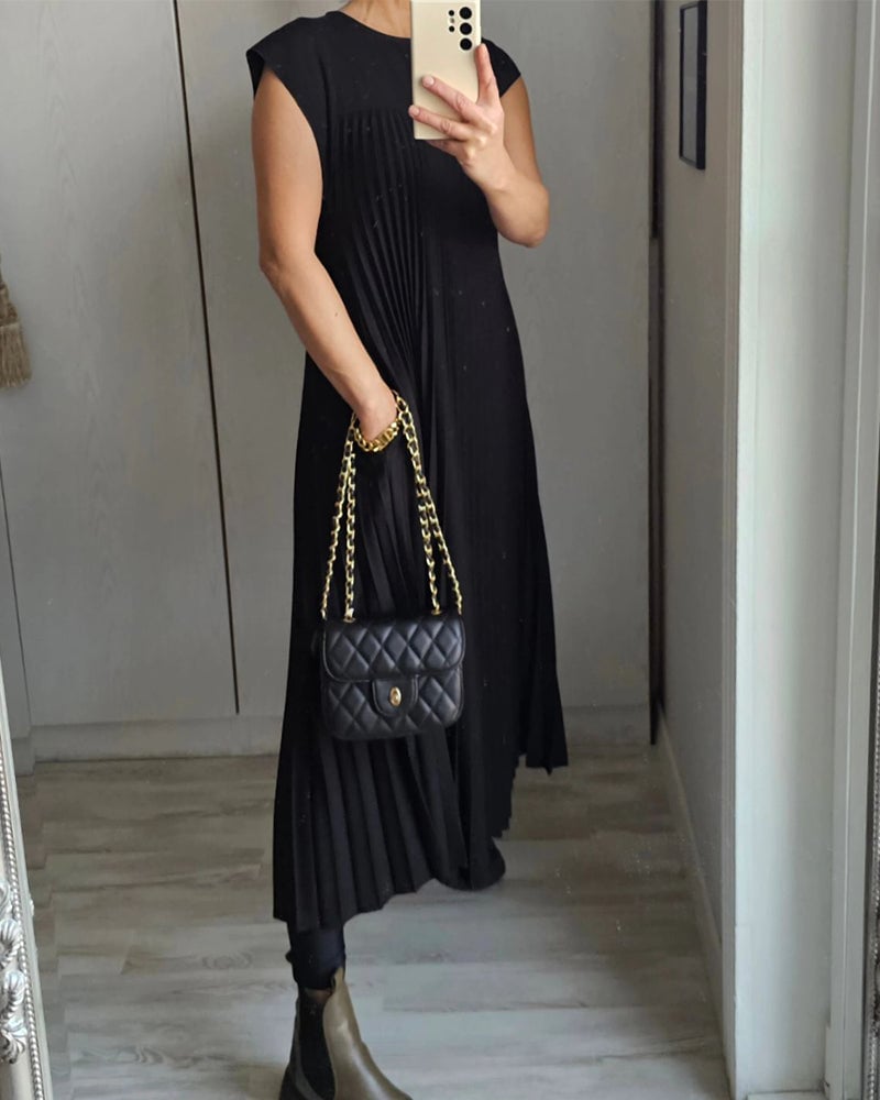 Lucille | Comfortable Pleated Dress