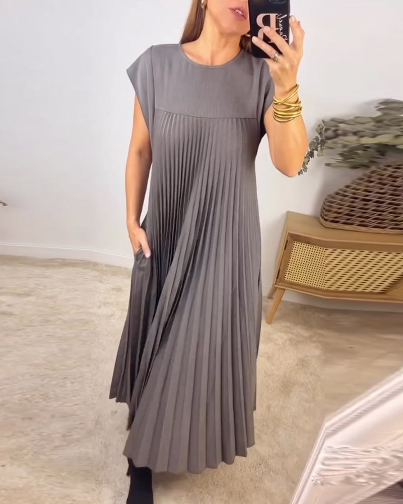 Lucille | Comfortable Pleated Dress