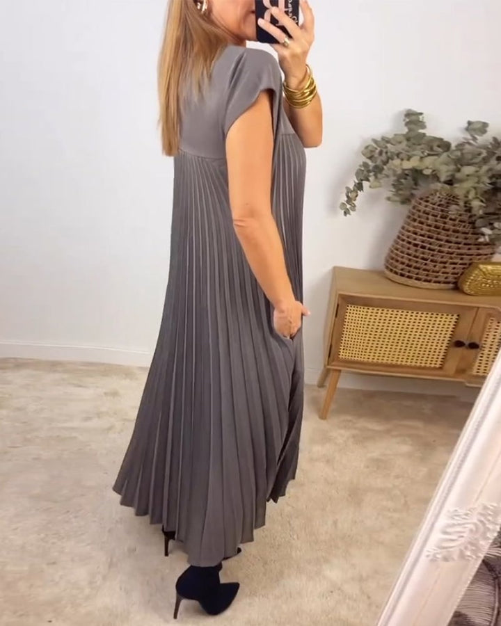 Lucille | Comfortable Pleated Dress