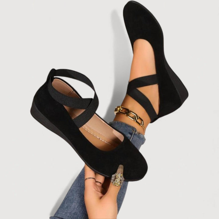 Livia | Elegant Comfort Flats