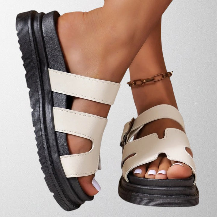 Ariana | Orthopaedic sandals with an elegant design