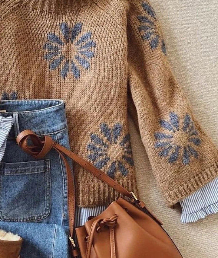 Ellie | Floral Knitwear