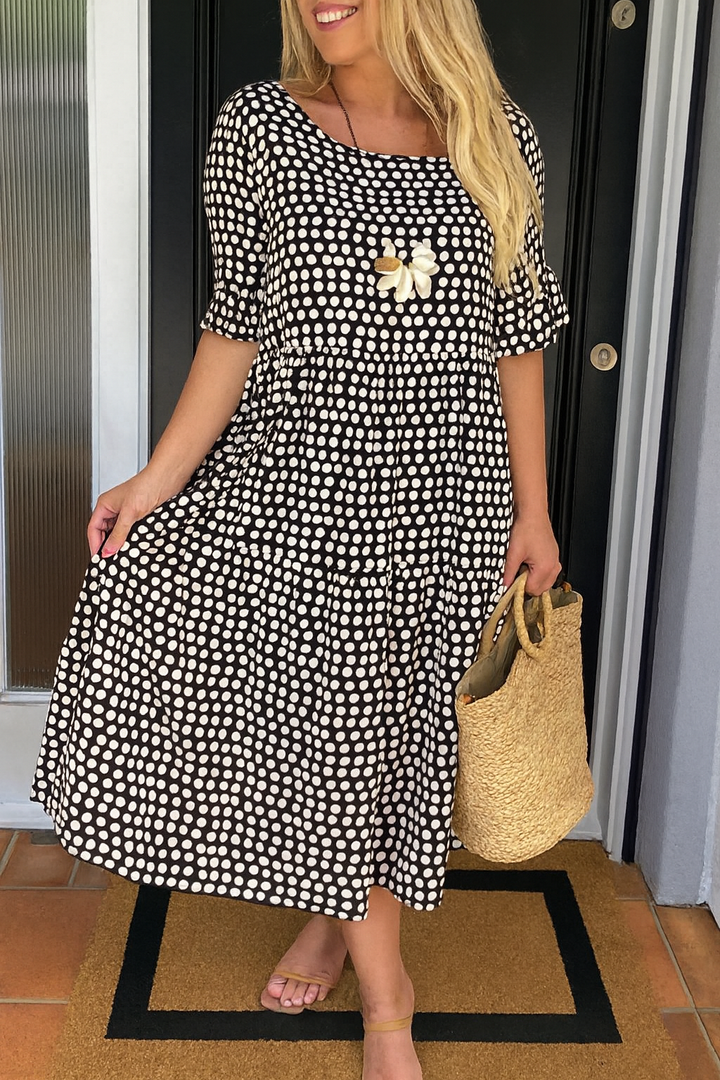 Iris | Elegant Short-Sleeve Midi Dress