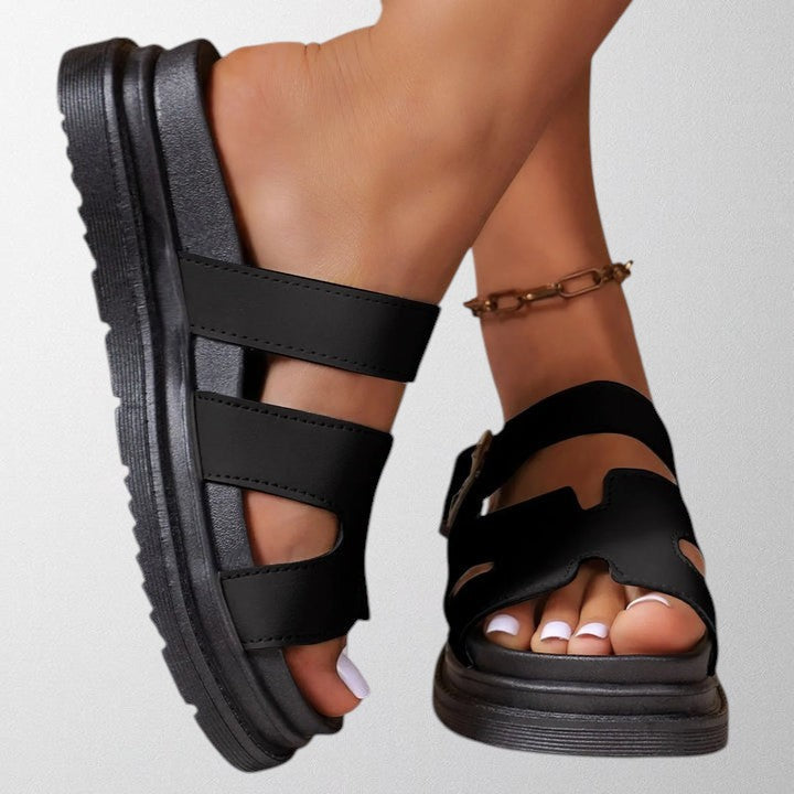 Ariana | Orthopaedic sandals with an elegant design