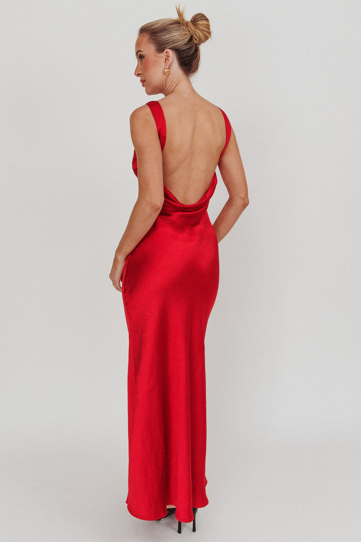 Carmine | Backless Maxi Dress - Red