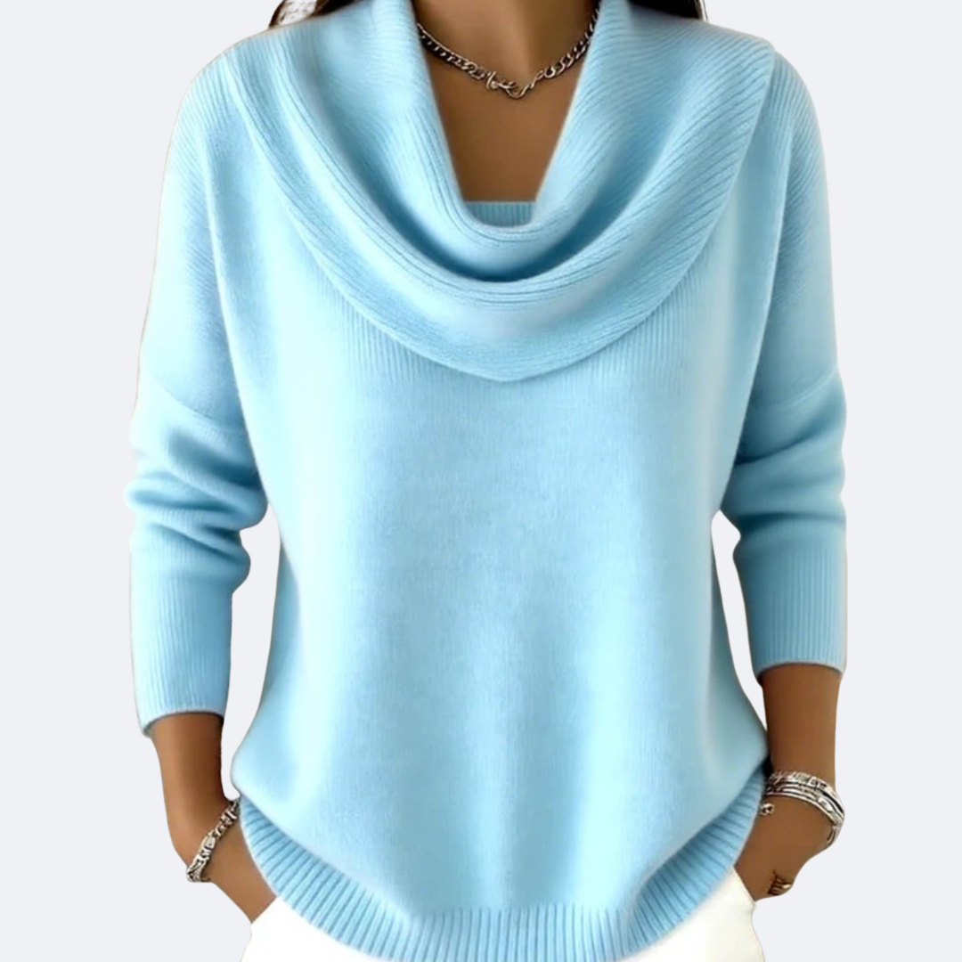 Giulia | Cozy Ruffle-Neck Sweater