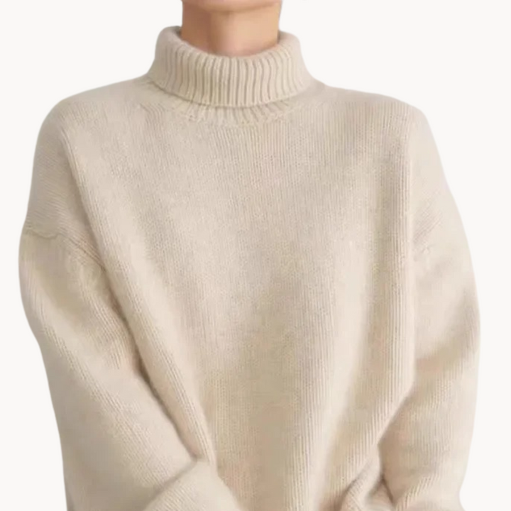 Amélie - Luxe Fine-Knit Turtleneck