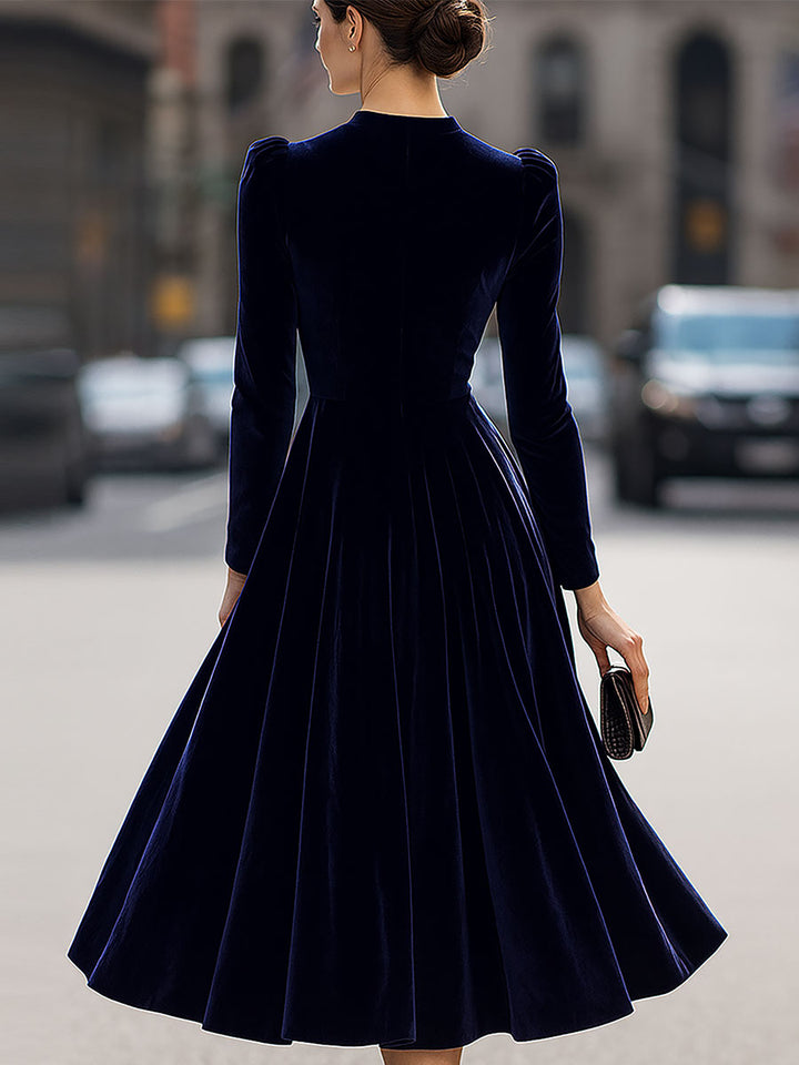 Elowon | Velvet Midi Dress