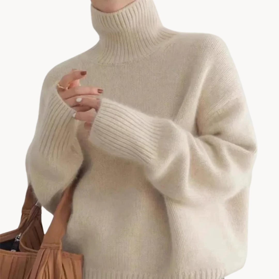 Amélie - Luxe Fine-Knit Turtleneck