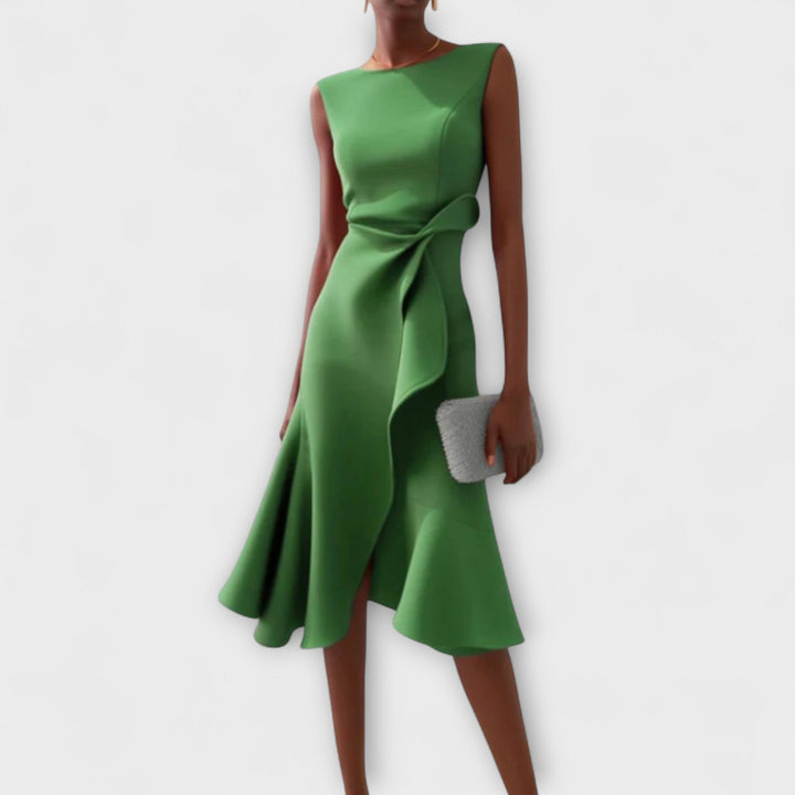 Zivelle | Flattering Fit Midi Dress