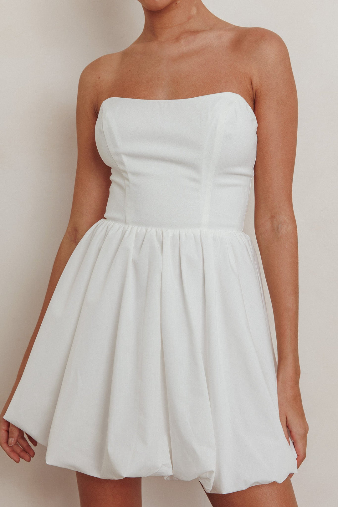 Isadora | Bubble Hem Mini Dress - White