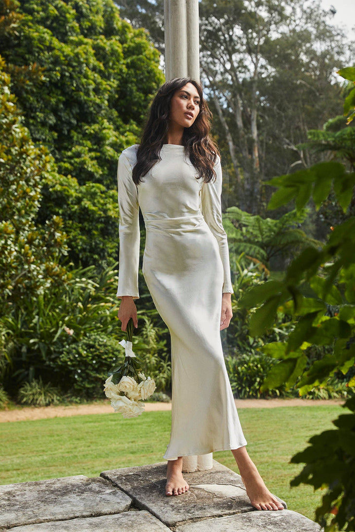 Loveland | Elegant Satin Midi Dress - Oyster