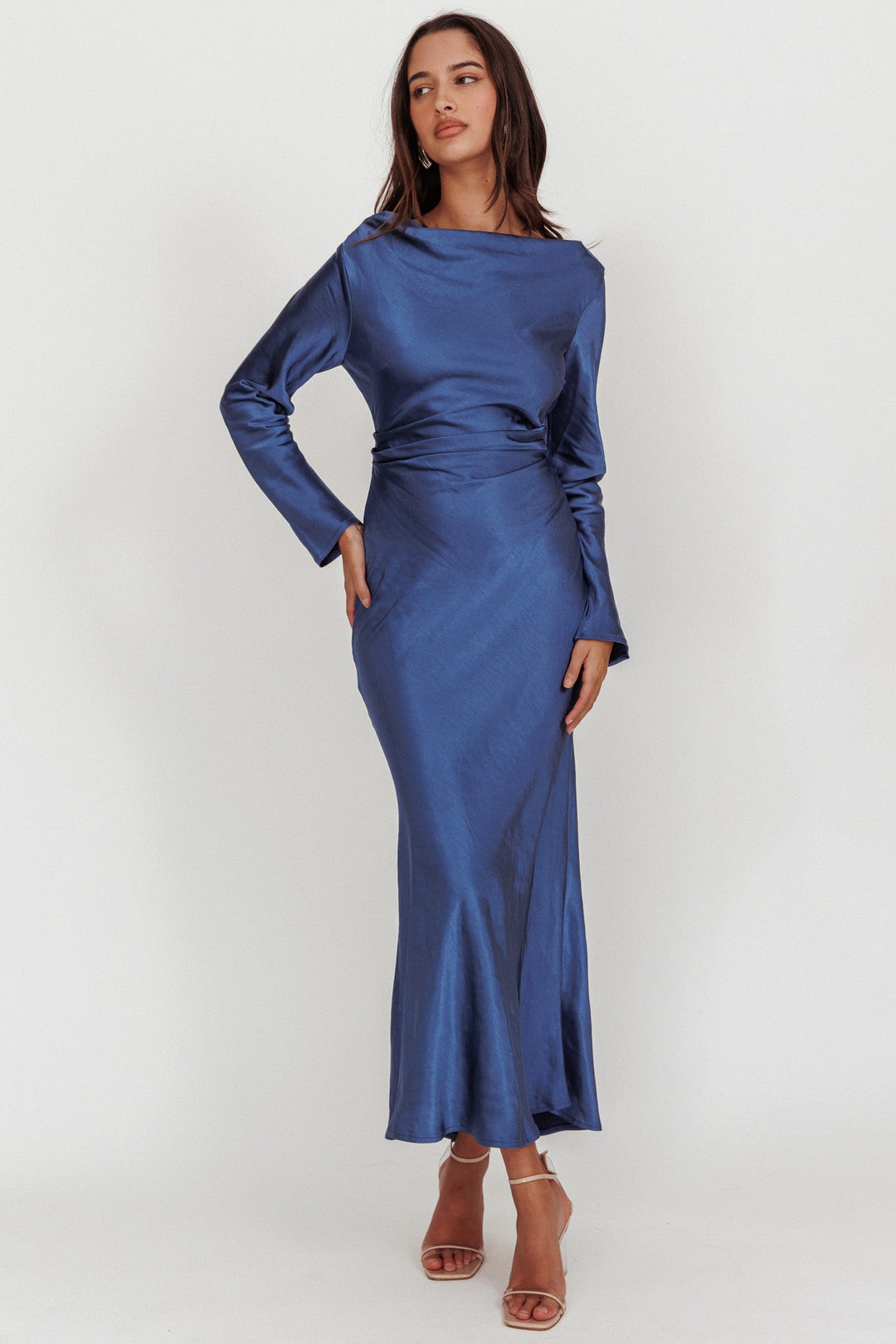 Loveland | Elegant Satin Midi Dress - Blue