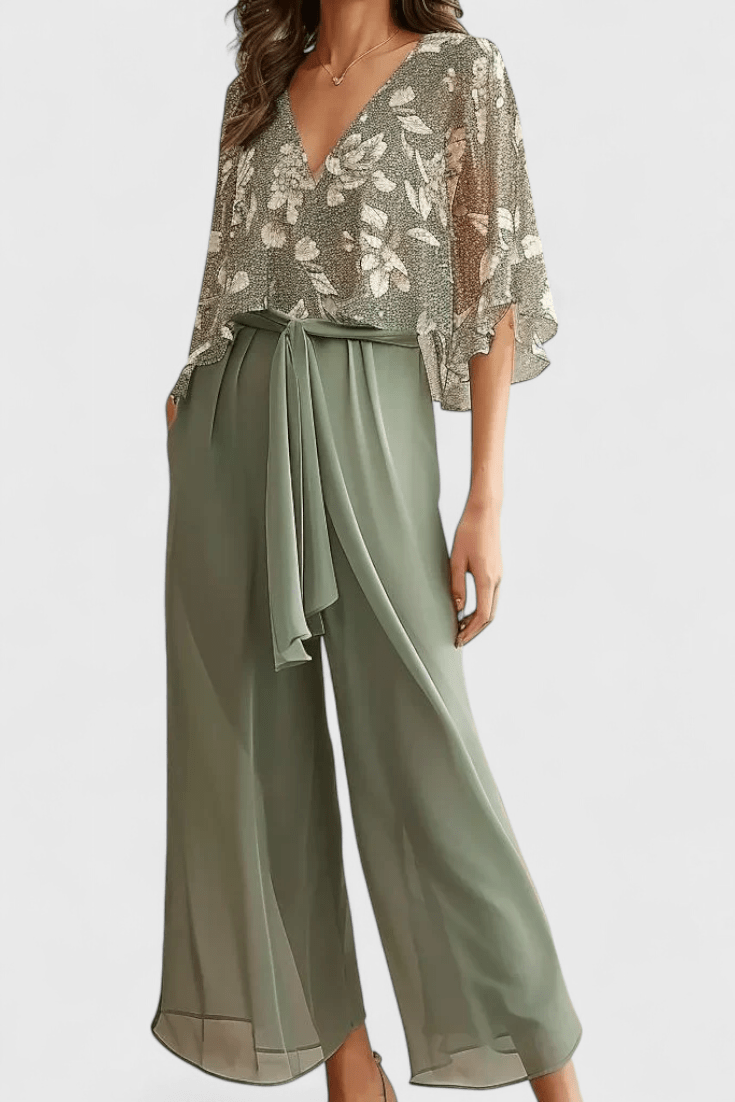 Claribel | Textured V-Neck Set