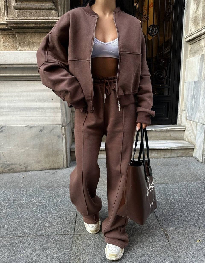Lia | Comfortable &amp; Stylish Lounge Set
