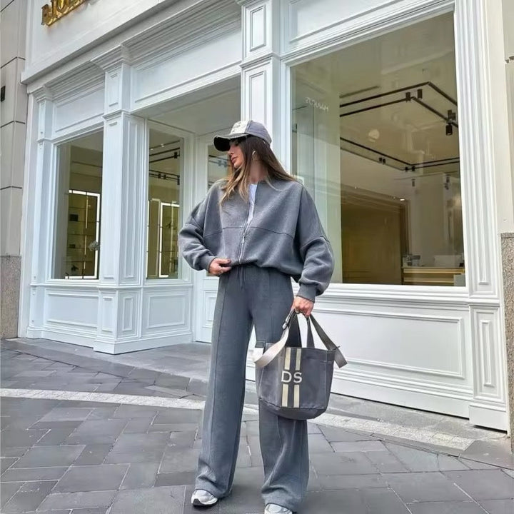 Lia | Comfortable &amp; Stylish Lounge Set