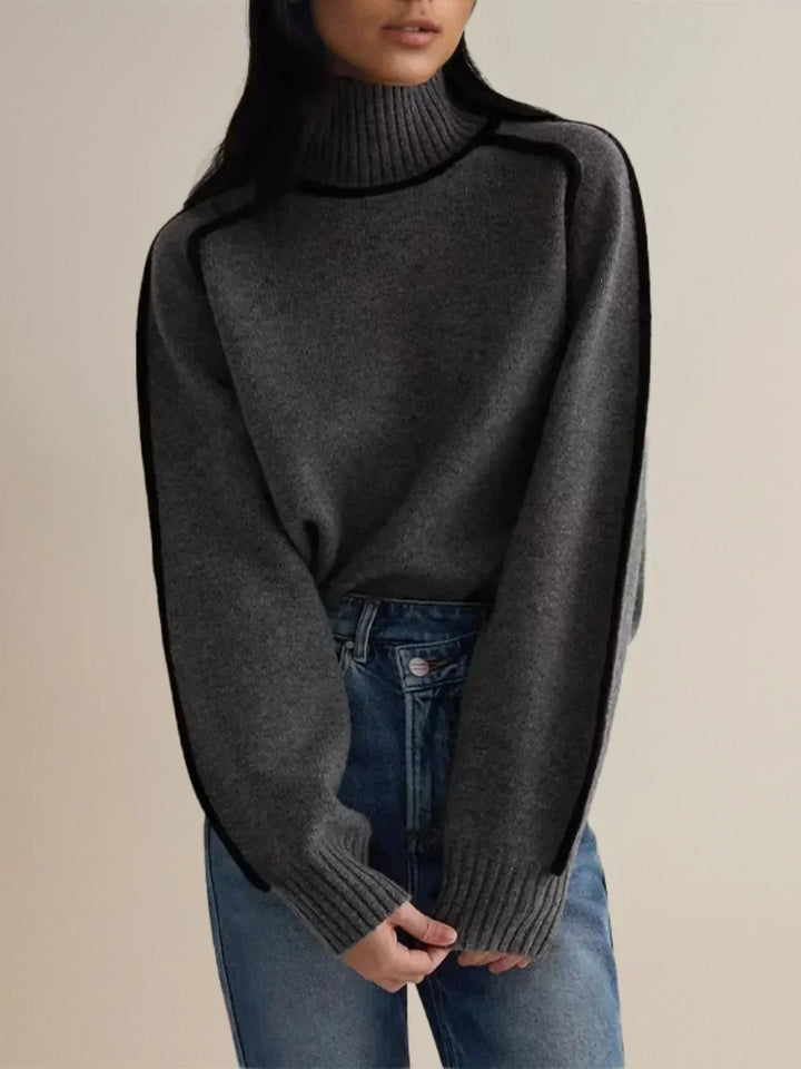 Esmé - Contrast Trim Turtleneck