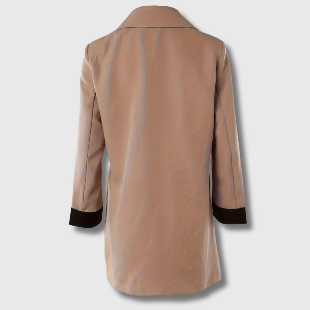 Giselle | Classic Elegance Blazer