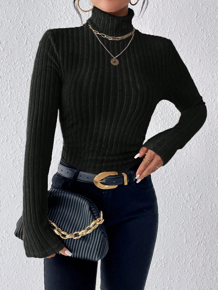 Raya - Ribbed Roll Neck