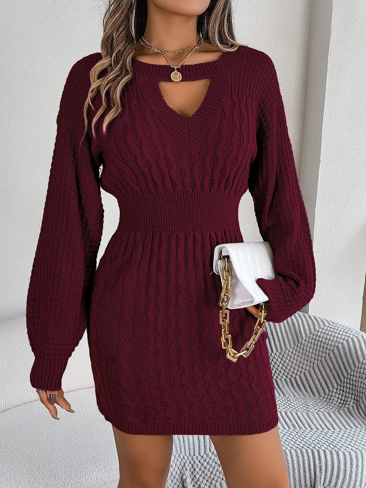Bella - Long‑Sleeve Cut‑Out Midi Dress
