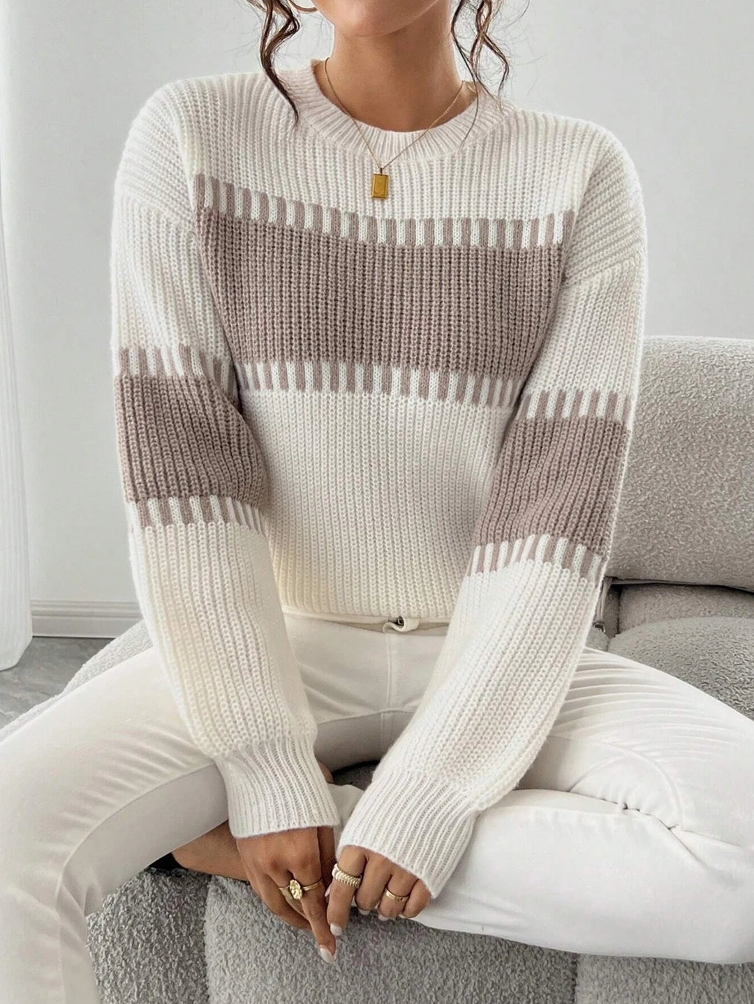 Daisy - Contrast Stripe Knit