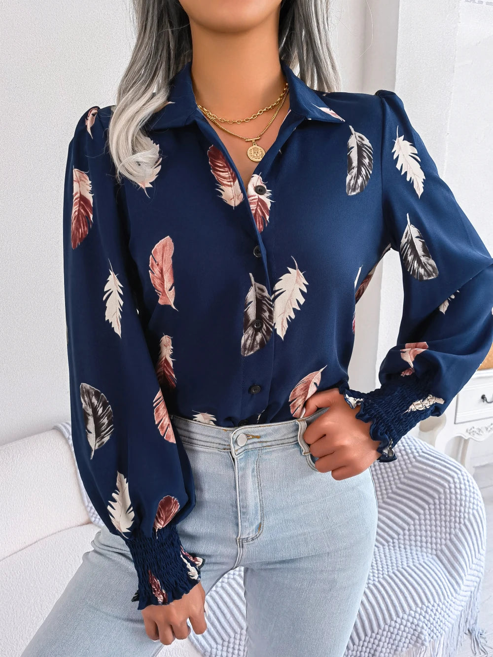 Sarah - Floral Shirt
