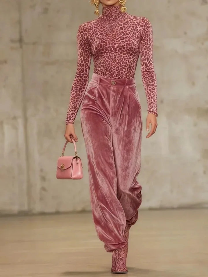 Isabella - Pink Velvet Wide-Leg Trousers