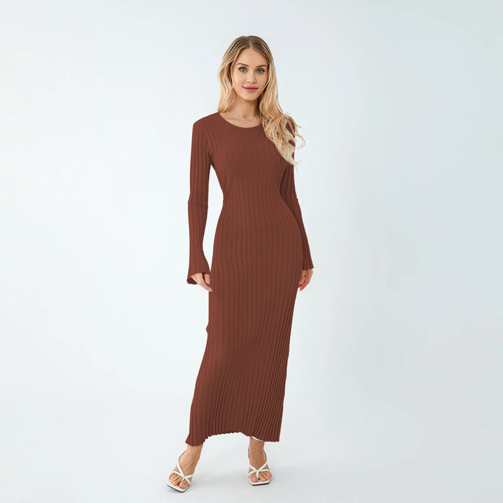 Mia - Ribbed Knit Maxi Dress