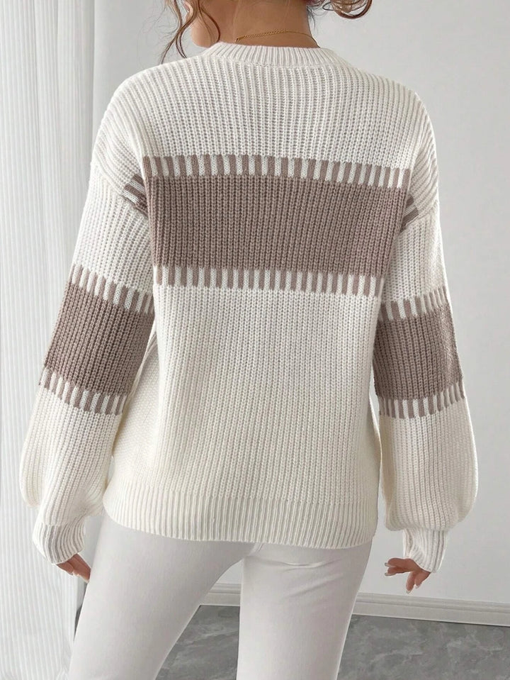 Daisy - Contrast Stripe Knit