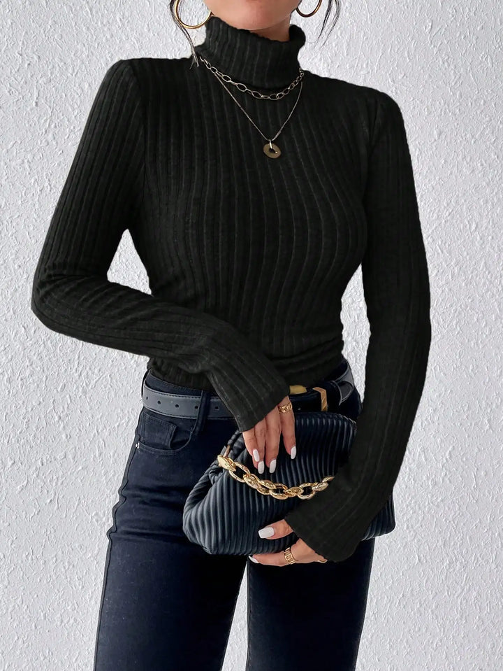 Raya - Ribbed Roll Neck