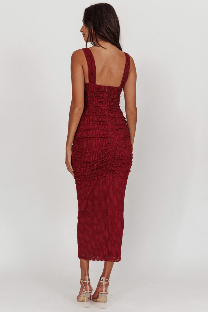 Oliana | Bodycon Midi Dress - Burgundy