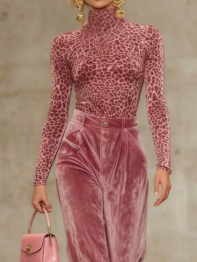 Isabella - Leopard High-Neck Top