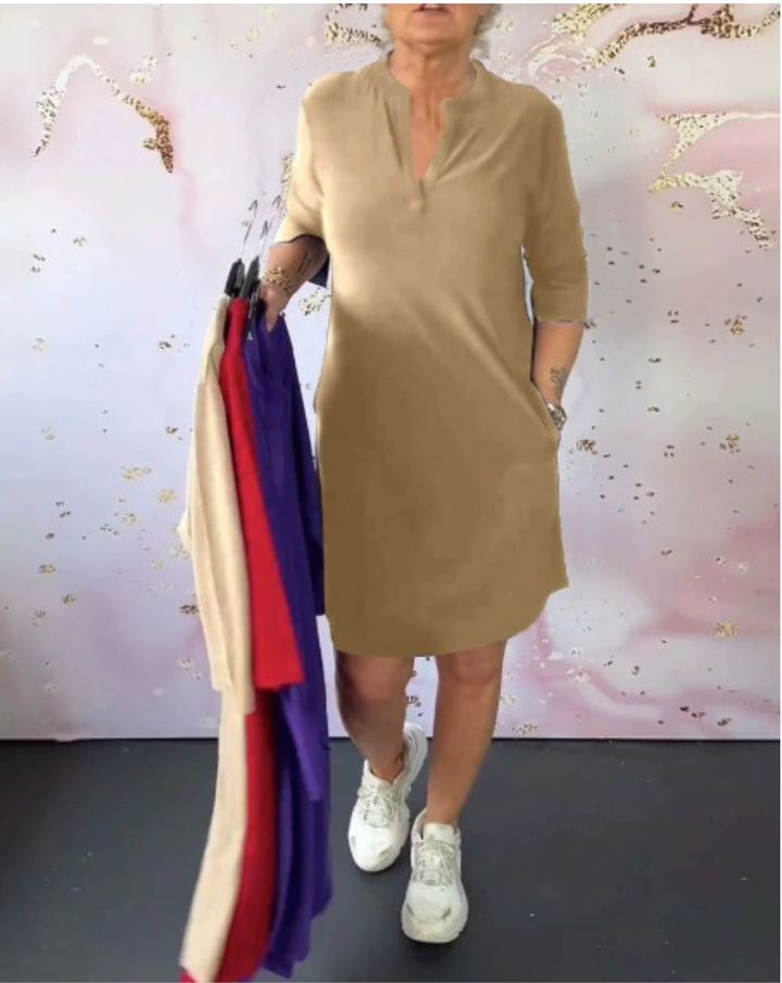 Hanneke | V-Neck Dress