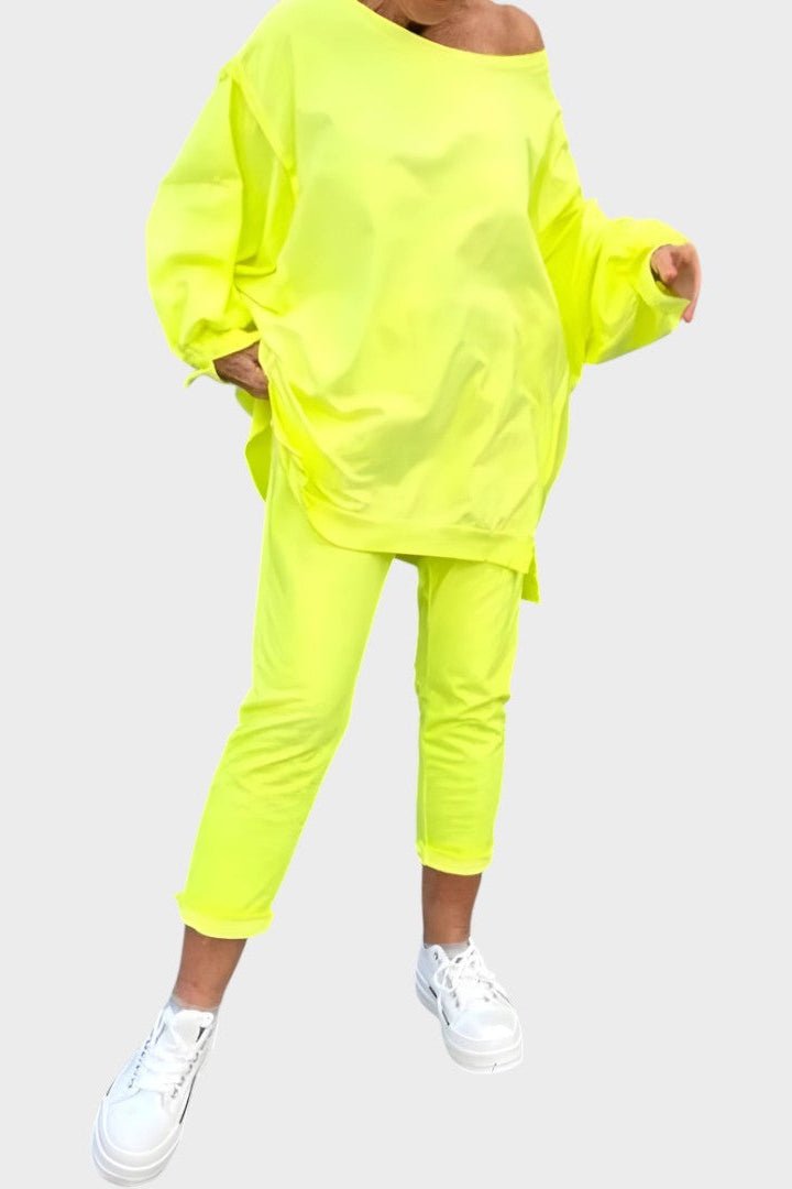 Veronika | Oversized T-Shirt &amp; Trousers