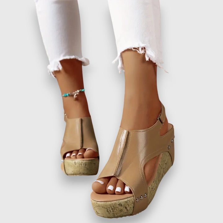 Mia | Retro Platform Sandals