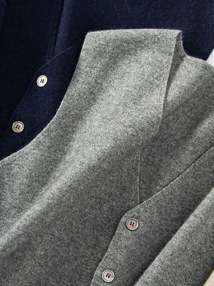 Halveron | Cashmere Cardigan Vest