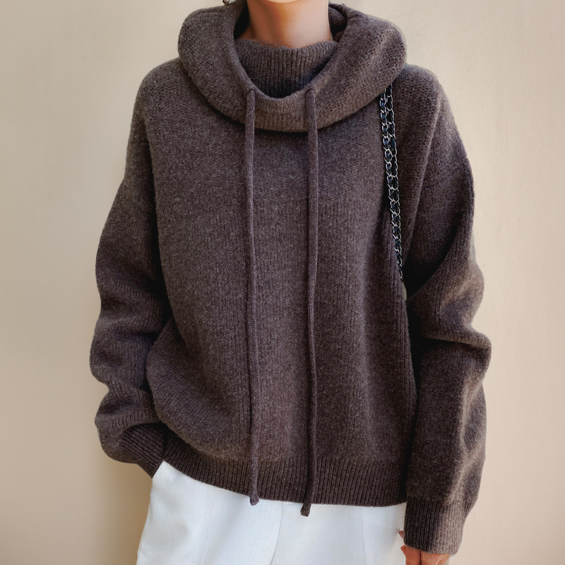Meriam | Elegant Winter Hoodie