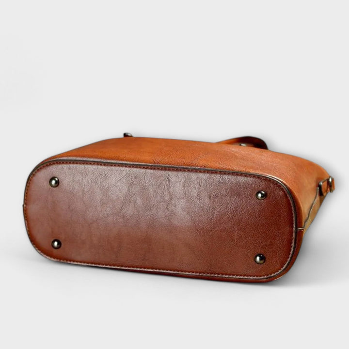 Olivia | Classic Elegance Shoulder Bag
