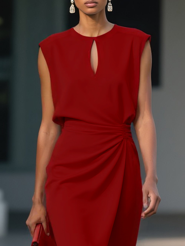 María | Chic Draped Midi Dress