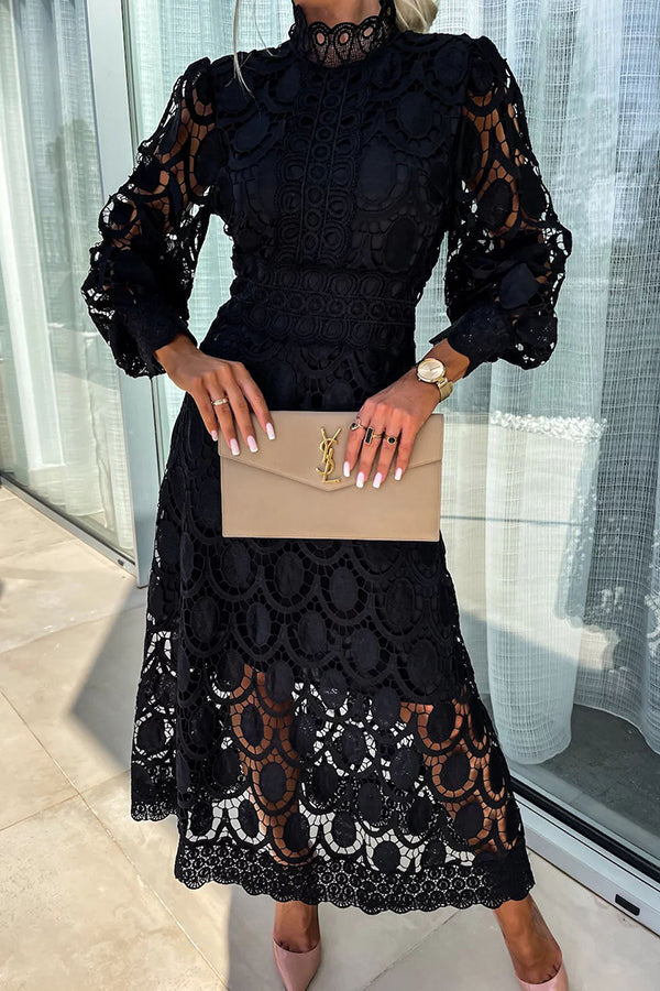 Noor | Lace Elegance Dress