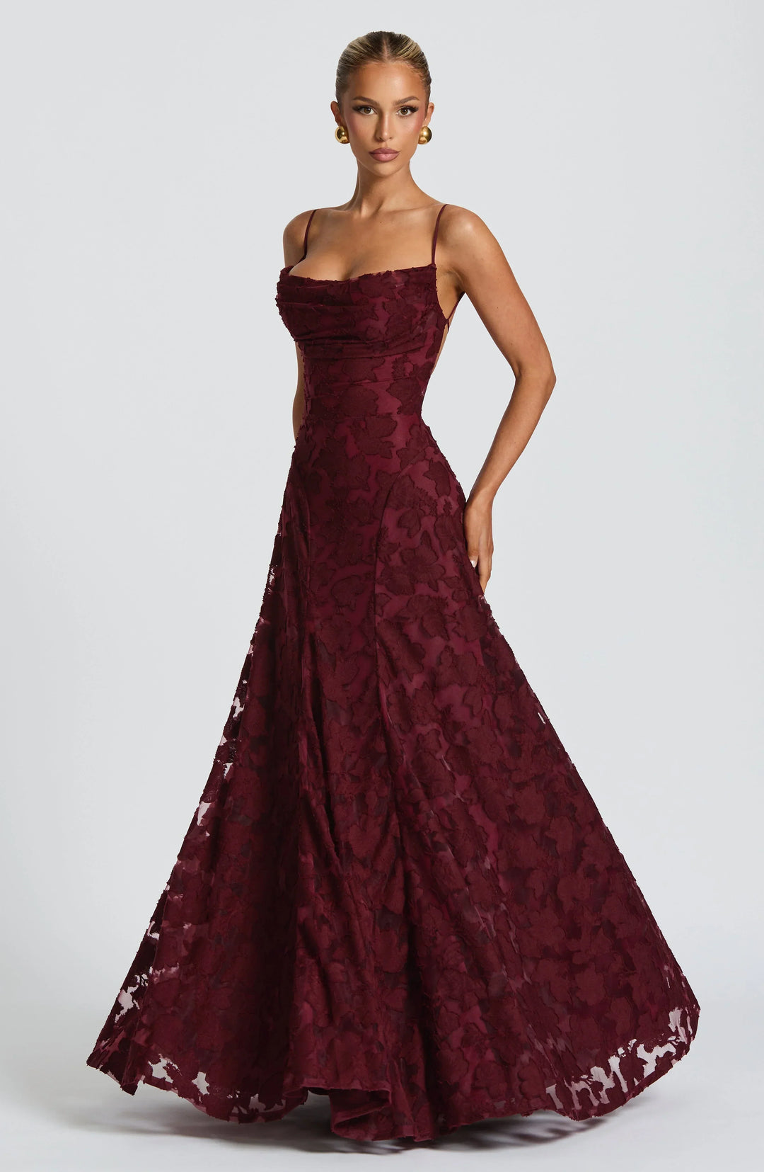 Cristina | Flowing Elegance Maxi Dress - Cherry Red