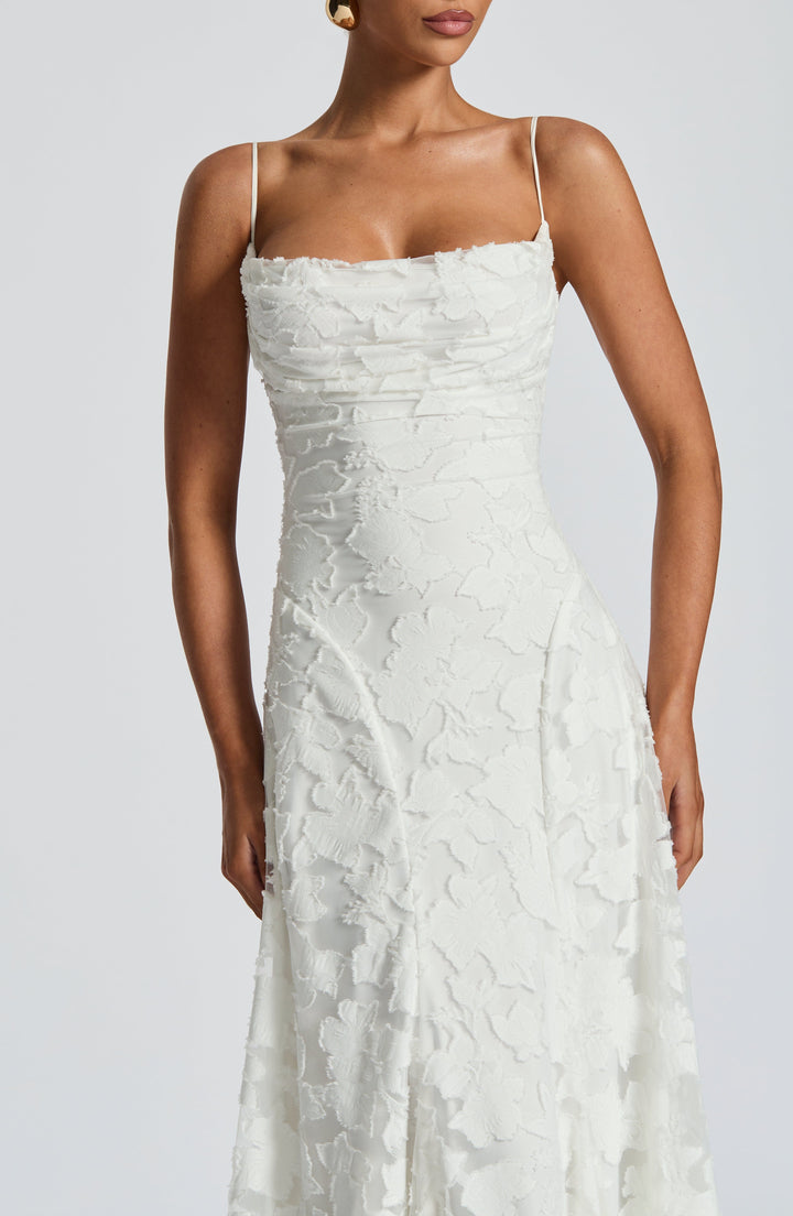 Cristina | Flowing Elegance Maxi Dress - Ivory White