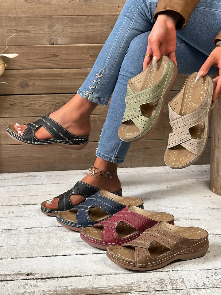 Claudia | Orthopaedic Sandals