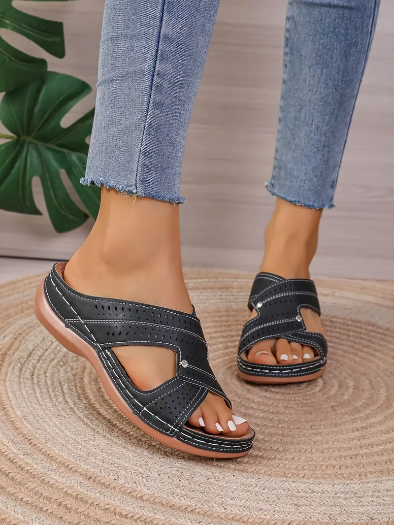 Claudia | Orthopaedic Sandals