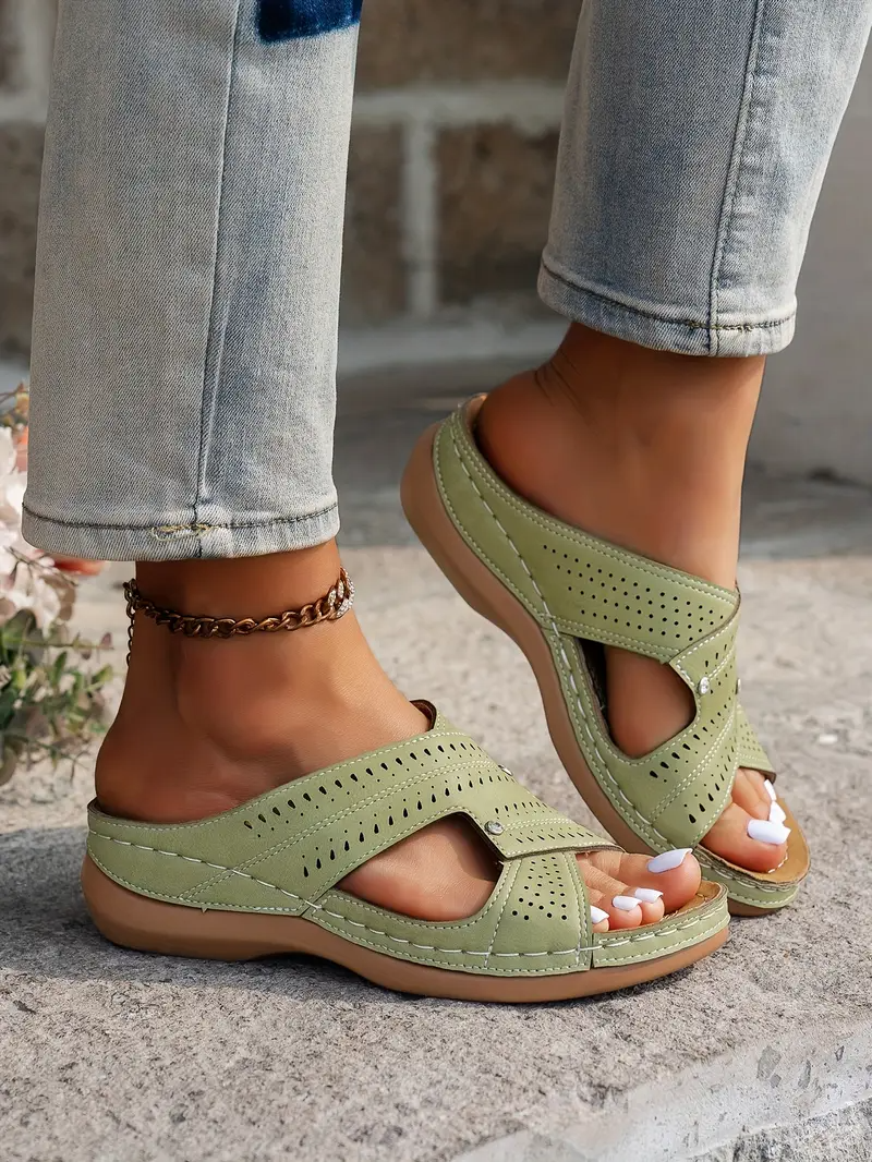 Claudia | Orthopaedic Sandals