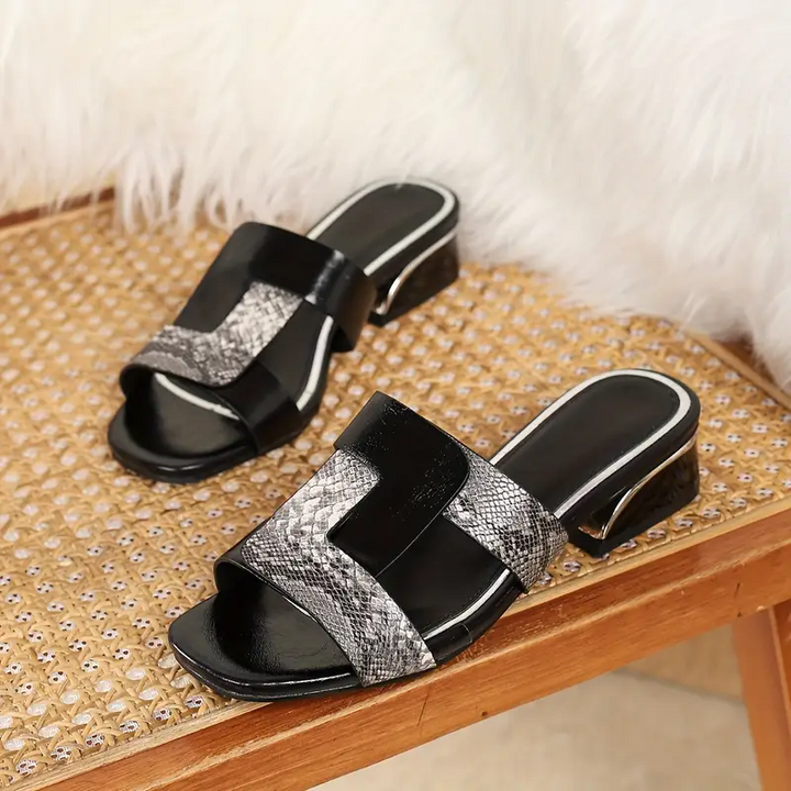 Gabriela | Orthopaedic Sandals