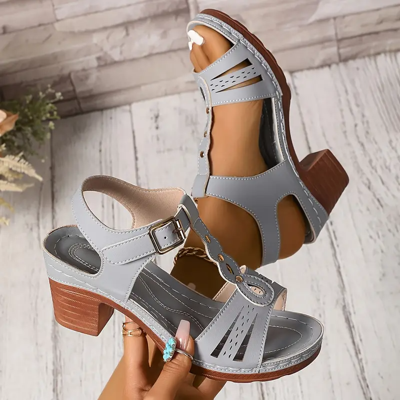 Nerea | Heeled Sandals