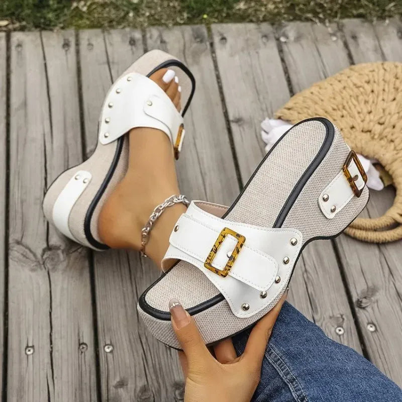 Almudena | Platform Sandals