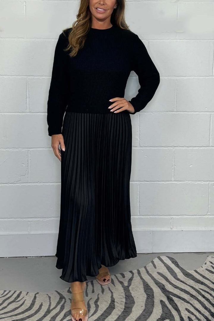 Rosalie | Patchwork Sweatshirt &amp; Pleated Dress Set