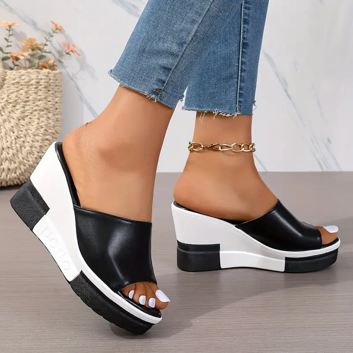 Veronica | Orthopaedic Sandals